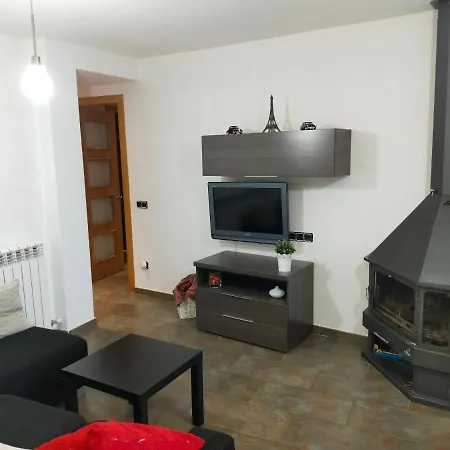 Apartamento En Una Zona Tranquila De * Olot